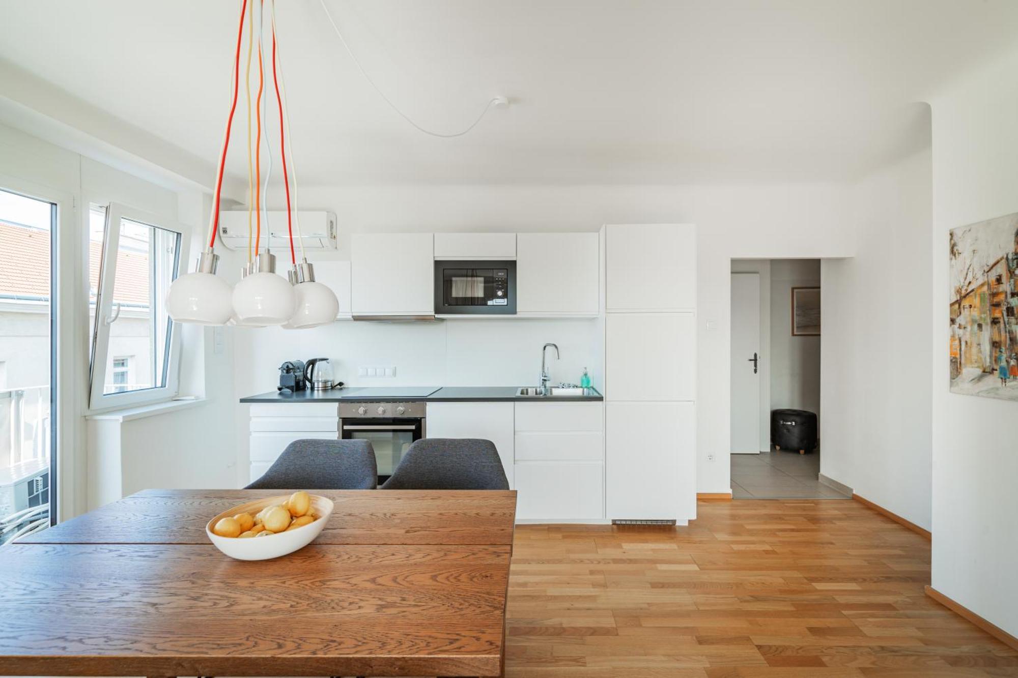 Central 60M2 Suite 10 Min Walk From Main Station Wiedeń Zewnętrze zdjęcie